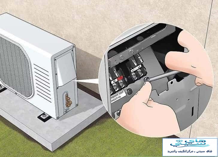 فني تكييف هندي بالكويت يقوم بصيانة وتصليح وحدات التكييف المنزلية والتجارية بكفاءة عالية تقنية حديثة.